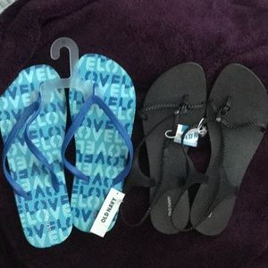 Old Navy Sandals NWT 2 pair